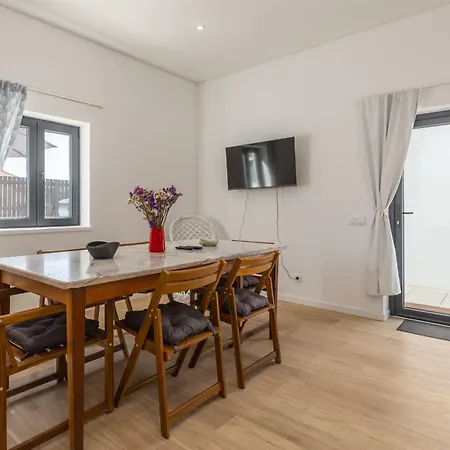 Casa Camarinhas Bed & Breakfast