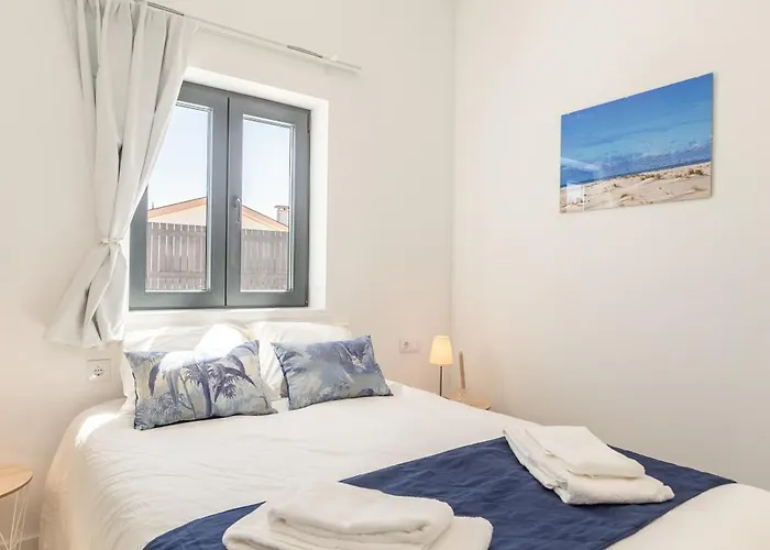 فندق مبيت وإفطار Casa Camarinhas *